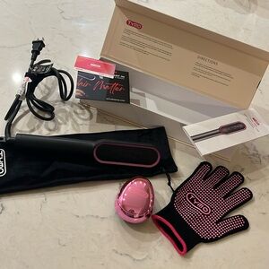 Tymo Ring Hair Straightening Comb & Accessories in box